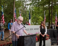 fallenwarriormemorialdogmemorial2542