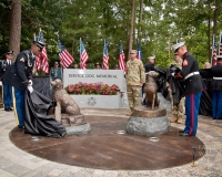 fallenwarriormemorialdogmemorial2609