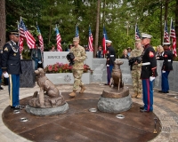 fallenwarriormemorialdogmemorial2612